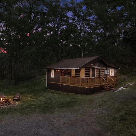 Creekside Cabin W Hot Tub, Fire Pit, Grill, Wifi! Basye Exteriör bild